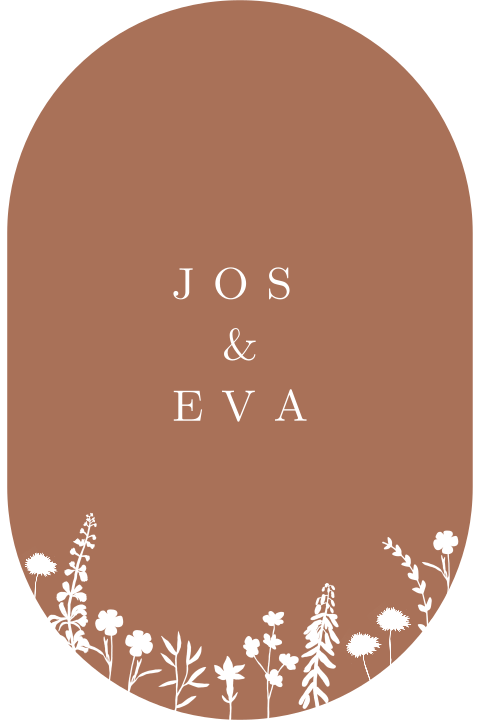 Trouwkaart ovalen vorm met roestbruine achtergrond en bloemetjes